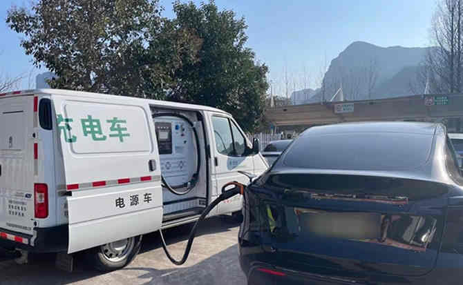 西湖区汽车搭电